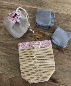 Kit démaquillant (pochon + lingettes + filet de lavage) Coloris aléatoire