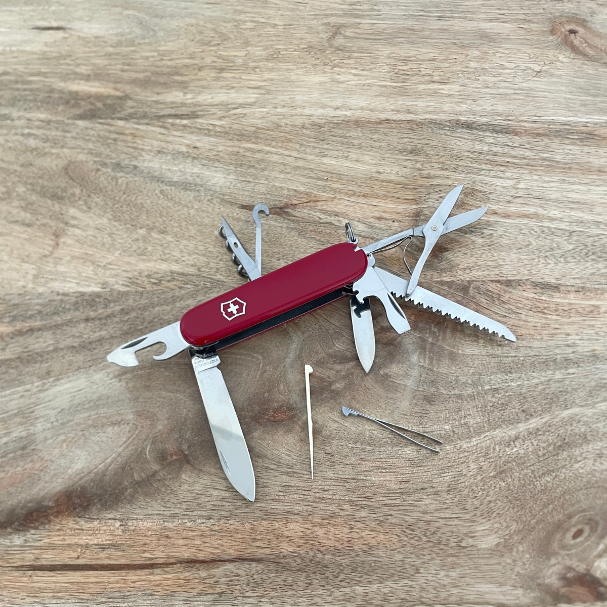 Couteau suisse Huntsman Red – Victorinox