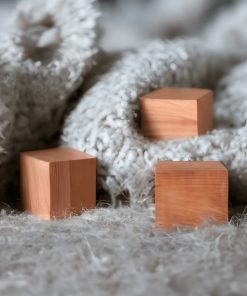Lot de 15 petits cubes en cèdre rouge anti-mites et anti-insectes