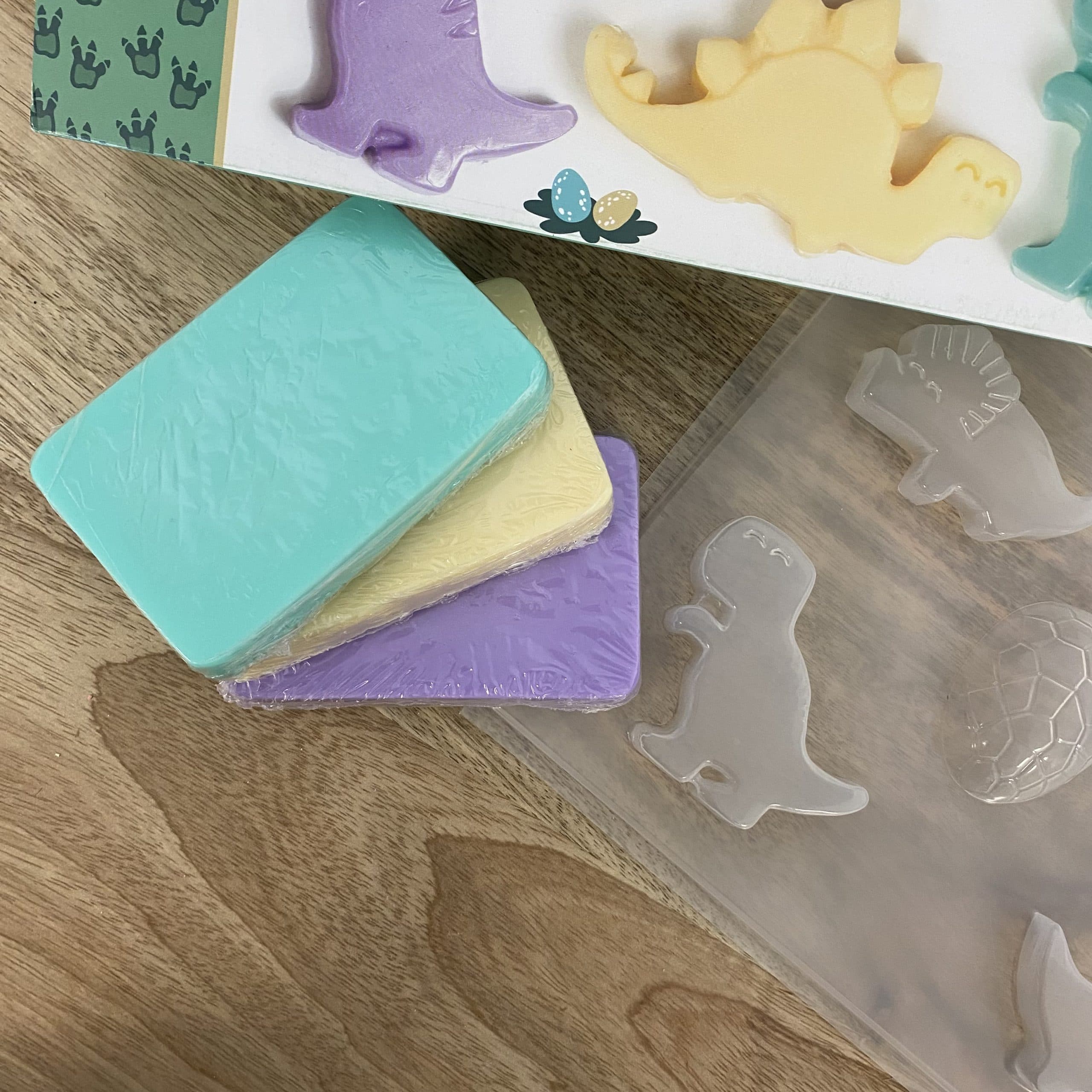 DIY – Coffret savons dino – Image 3