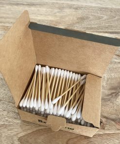 Boite de 200 bâtonnets ouatés en bambou et coton bio