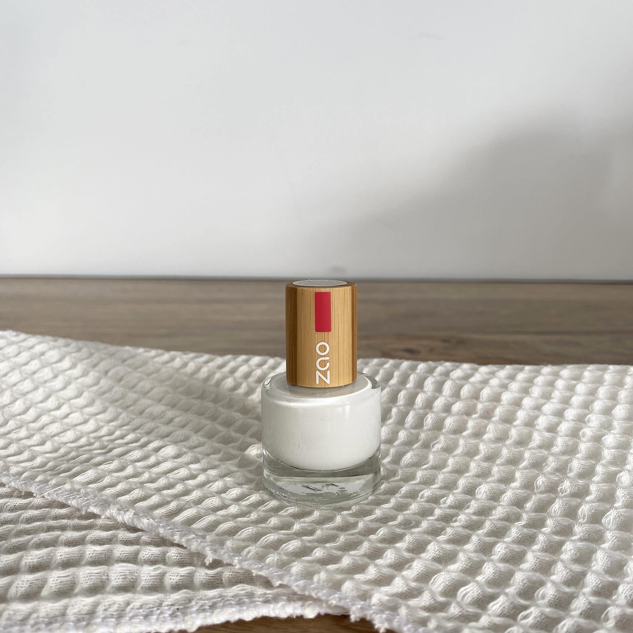 Vernis à ongles : 641 French manucure