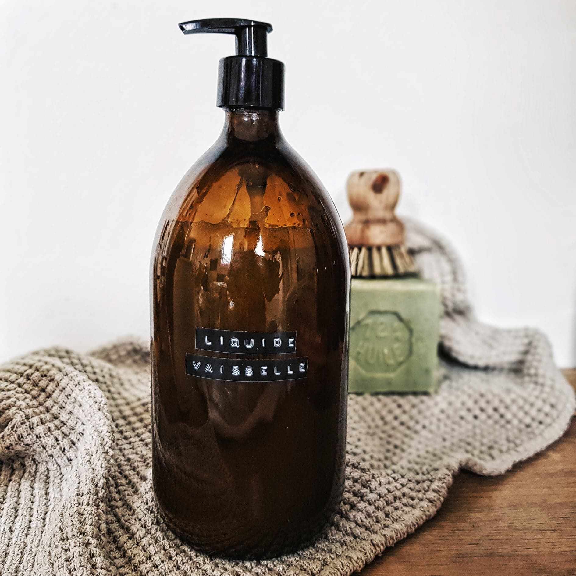 Pack de 3 recharges de ruban (rouge/noir/bleu) pour étiqueteuse – Image 4