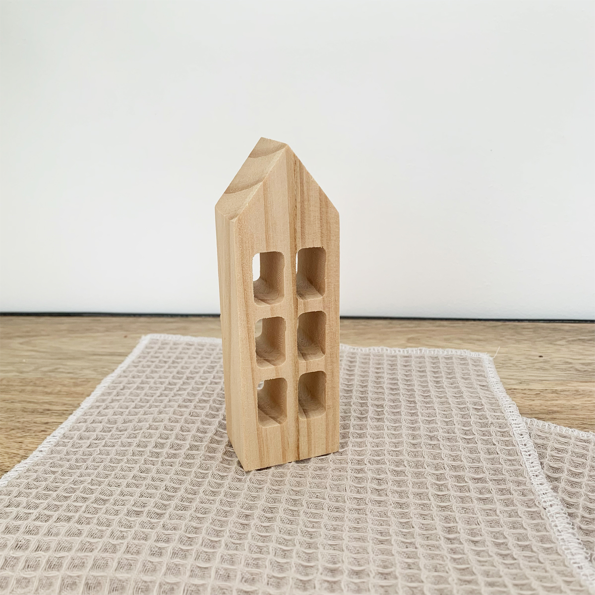 Petite maisonnette en bois – Taille S