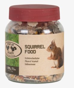 Pâte de cacahuètes et fruits pour écureuils