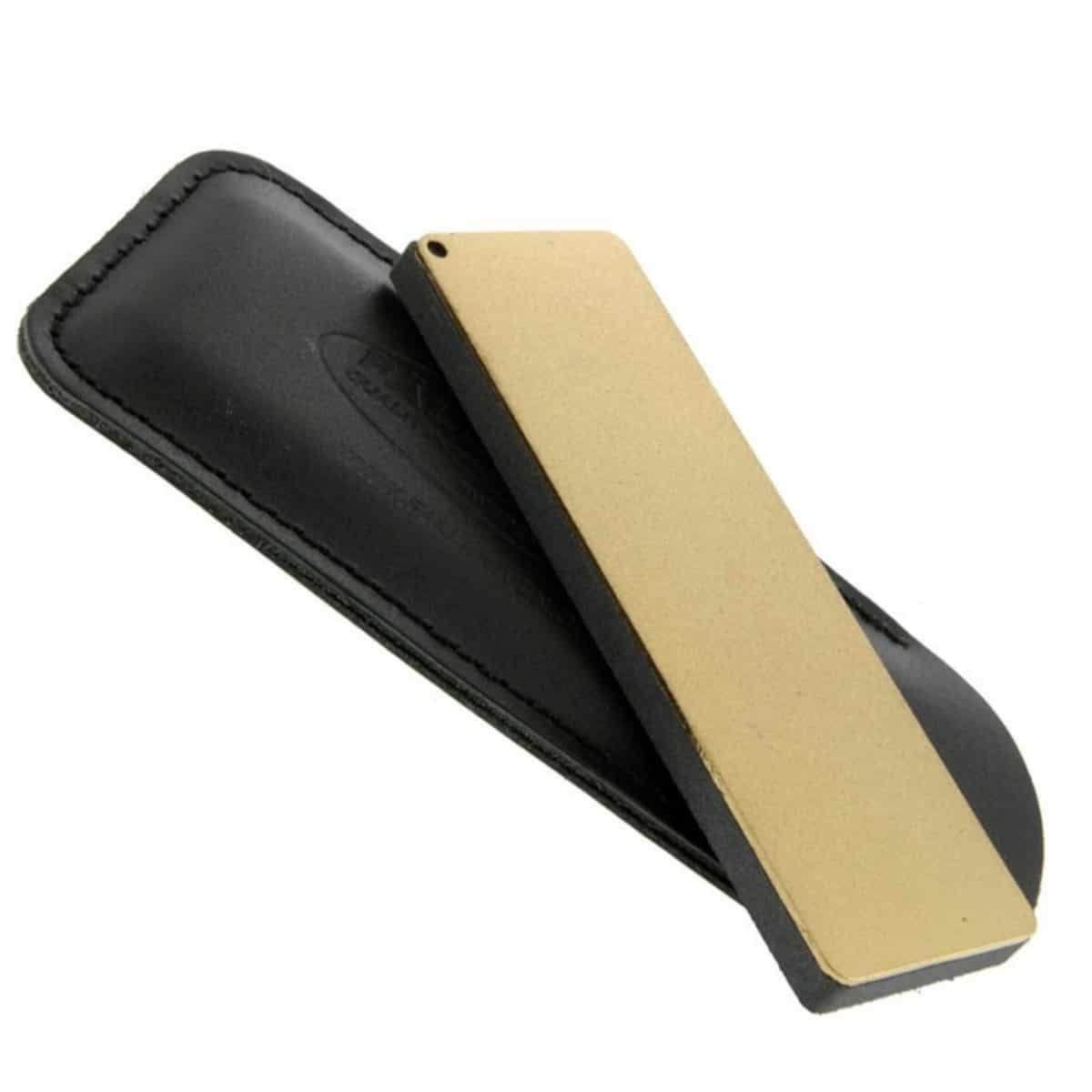 Pierre diamant DC4 à aiguiser – Fällkniven